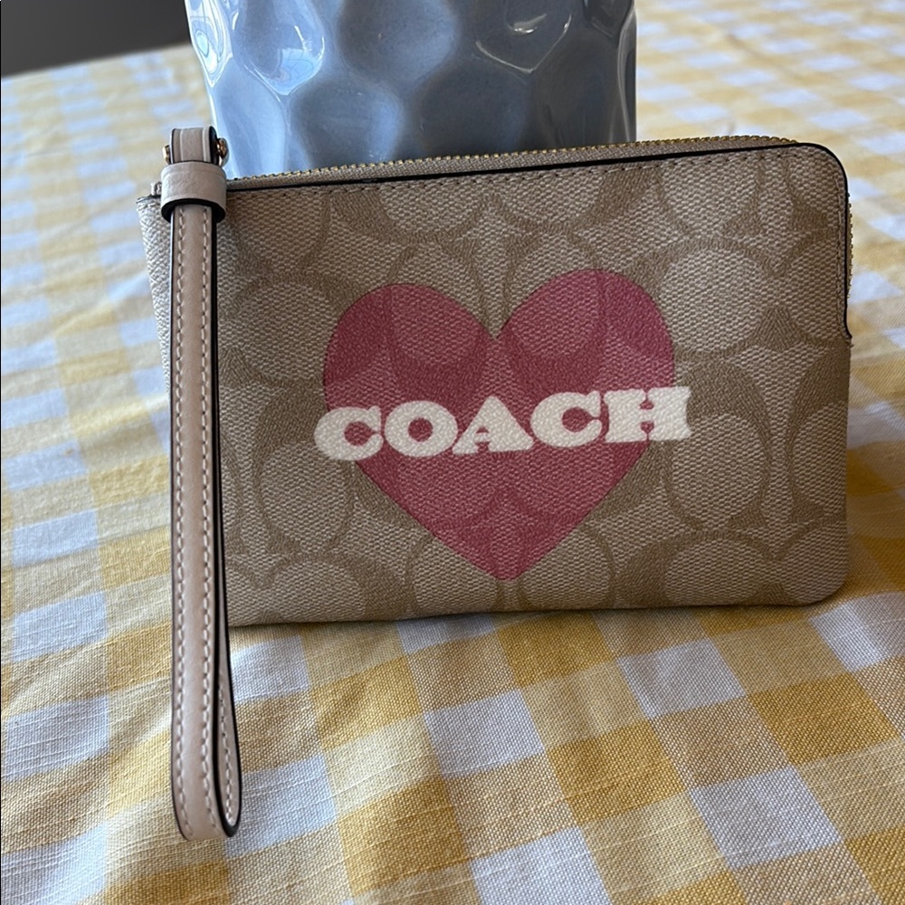 Coach Tan and Pink Heart Key & Card Holder wristlet